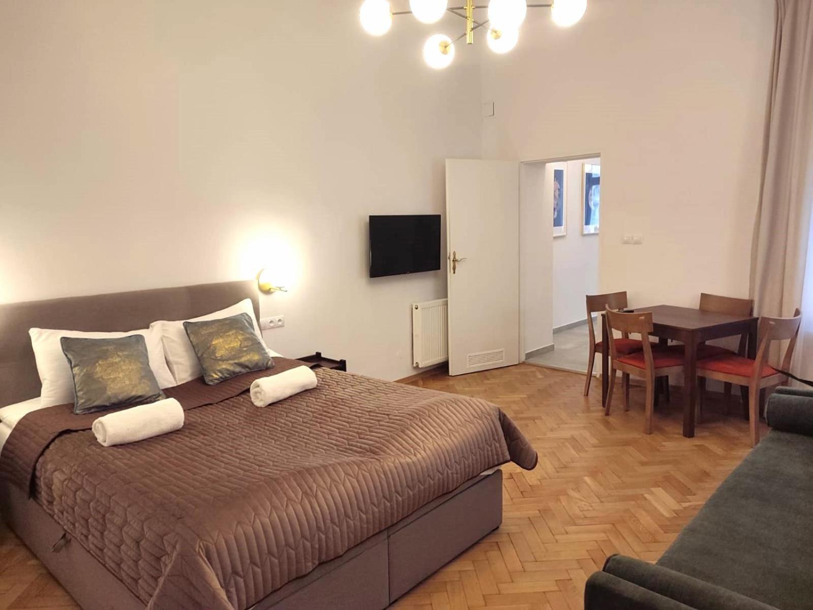 Unique Style Old Town - 25 Min From The Airport - By Homelike Krakow